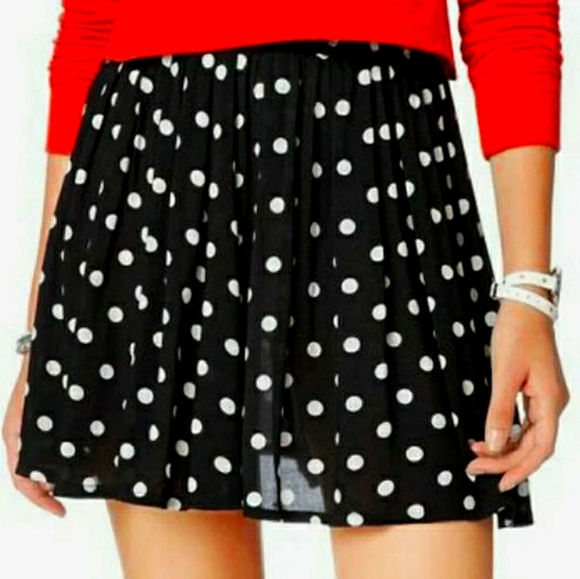 Aeropostale Lorimer Polka-dot Skirt Medium - Picture 1 of 3